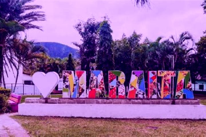 Escorts Maraita, Honduras — Local Companions