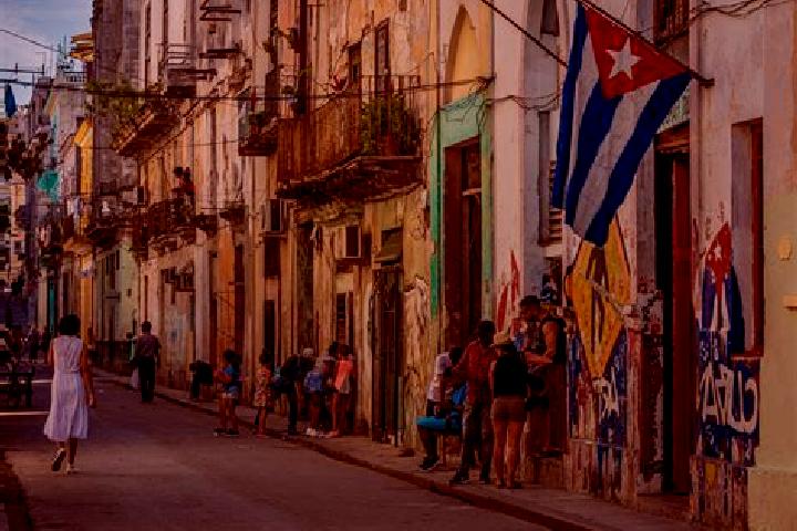 Escorts Marianao, Cuba — Local Companions