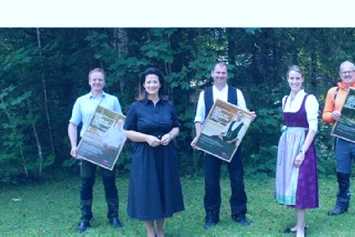 Escorts Markt Wald, Germany — Local Companions