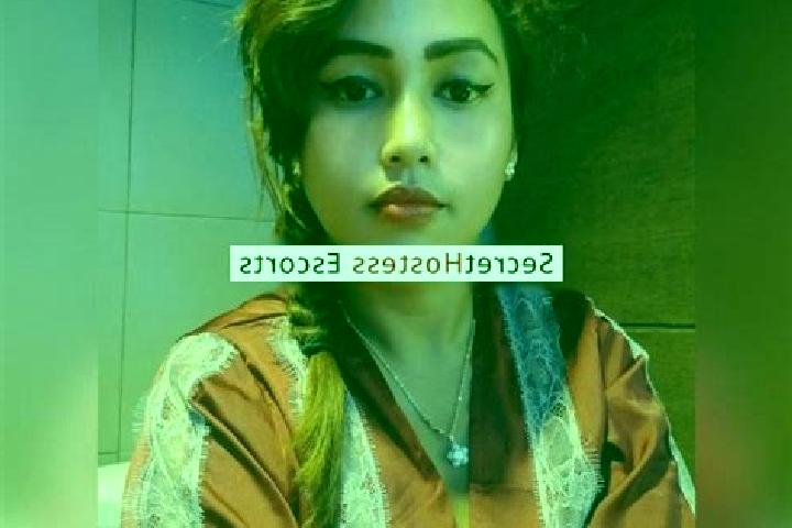 Escorts Marolidhong, Indonesia — Local Companions