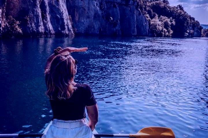 Escorts Marseille 12, France — Local Companions