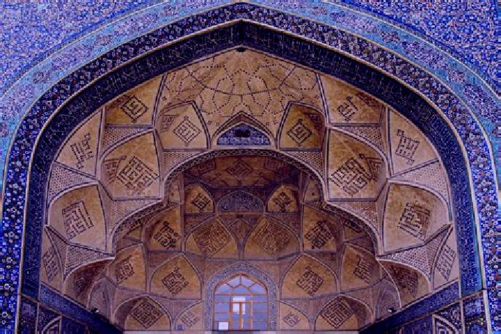 Escorts Masjed-e Olya, Iran — Local Companions