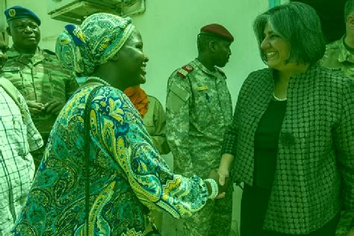 Escorts Massaguet, Chad — Local Companions