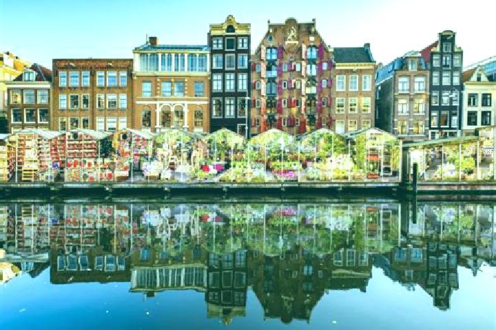 Escorts Matenhoeve, Netherlands — Local Companions