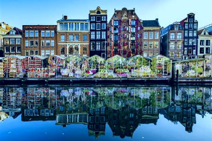 Escorts Matenveld, Netherlands — Local Companions