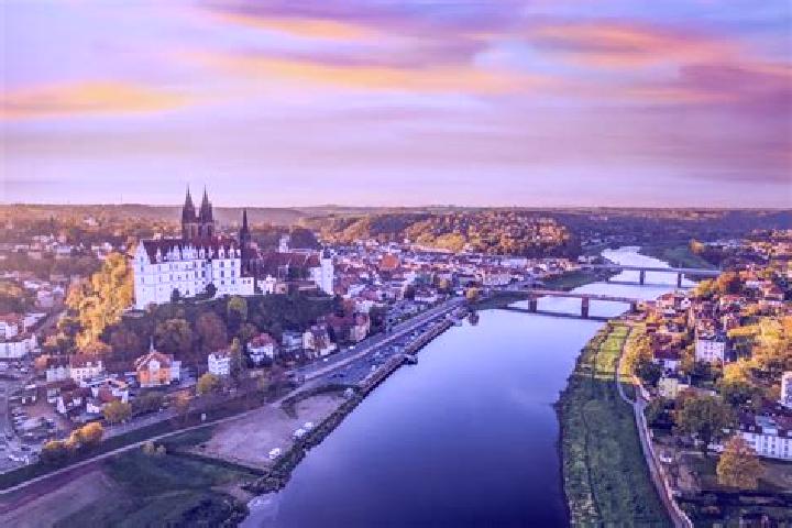 Escorts Meissen, Germany — Local Companions