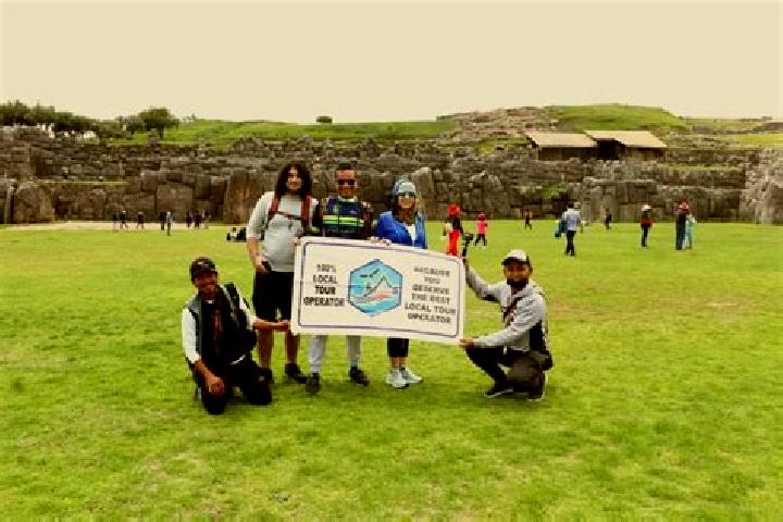 Escorts Mejia, Peru — Local Companions