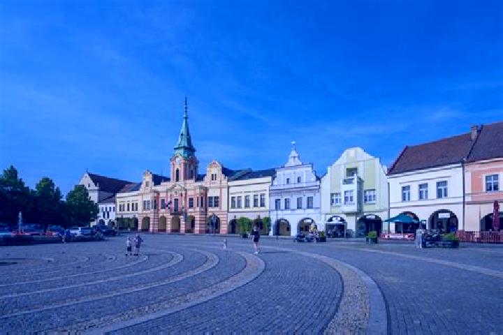 Escorts Melnik, Czech Republic — Local Companions