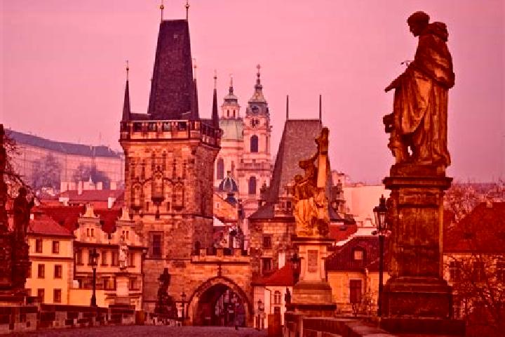 Escorts Menin, Czech Republic — Local Companions