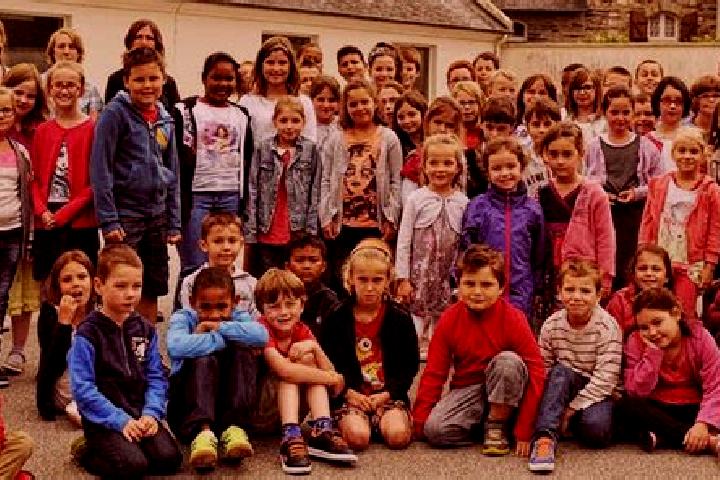 Escorts Menpenti, France — Local Companions