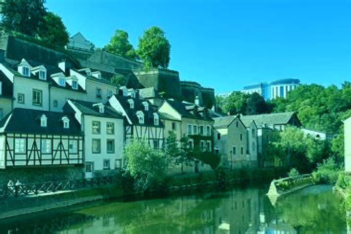 Escorts Mensdorf, Luxembourg — Local Companions