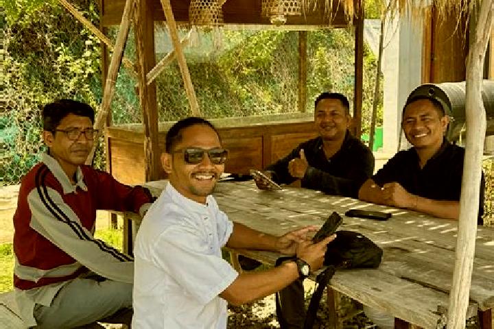 Escorts Merombok, Indonesia — Local Companions