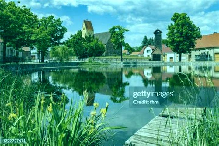 Escorts Merzdorf, Germany — Local Companions