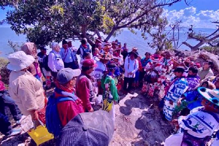 Escorts Mesa del Nayar, Mexico — Local Companions
