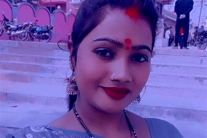 Escorts Milak, India — Local Companions