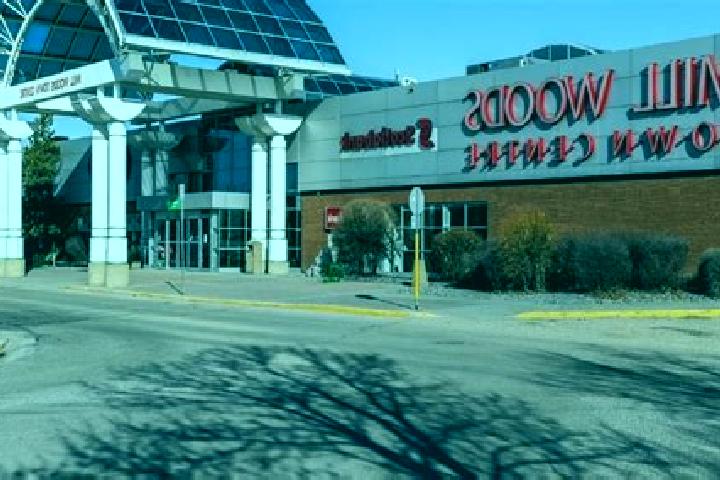 Escorts Mill Woods Town Centre, Canada — Local Companions