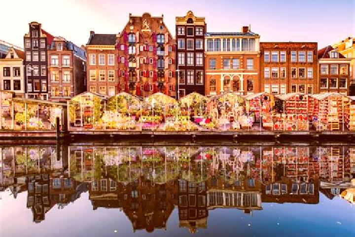 Escorts Milsbeek, Netherlands — Local Companions