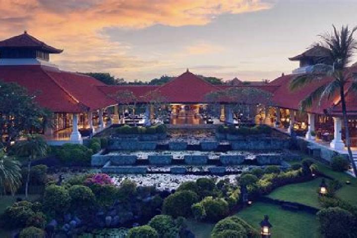 Escorts Minggirsari Dua, Indonesia — Local Companions