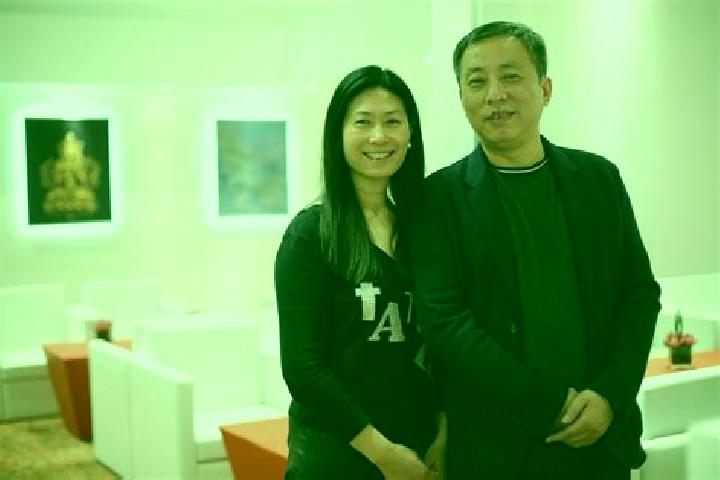 Escorts Minjian, China — Local Companions
