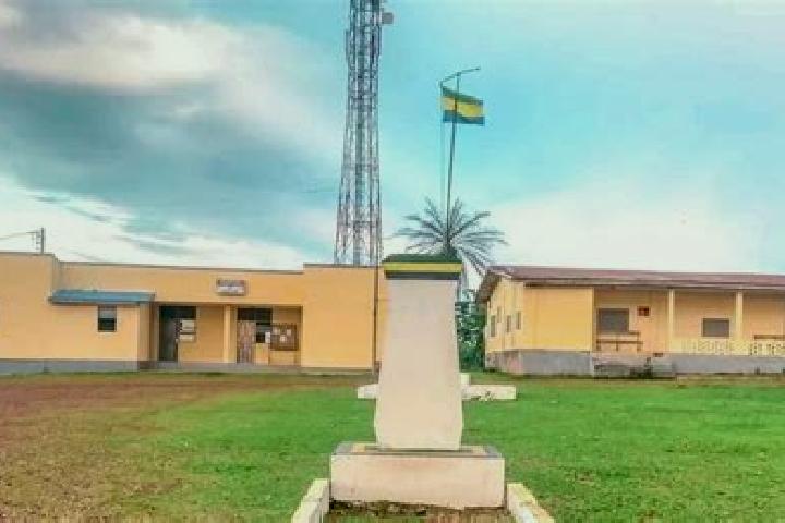 Escorts Minvoul, Gabon — Local Companions