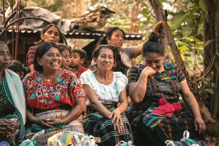 Escorts Minzapan, Mexico — Local Companions