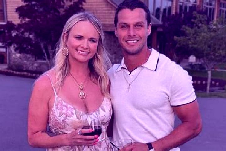 Escorts Miranda, Australia — Local Companions