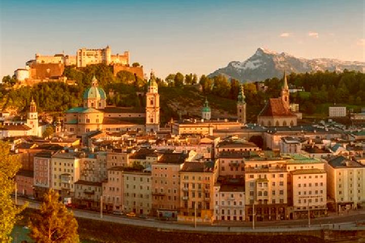 Escorts Mitterhausleiten, Austria — Local Companions