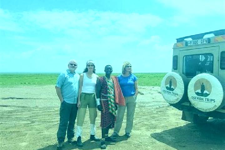 Escorts Mkokotoni, Tanzania — Local Companions