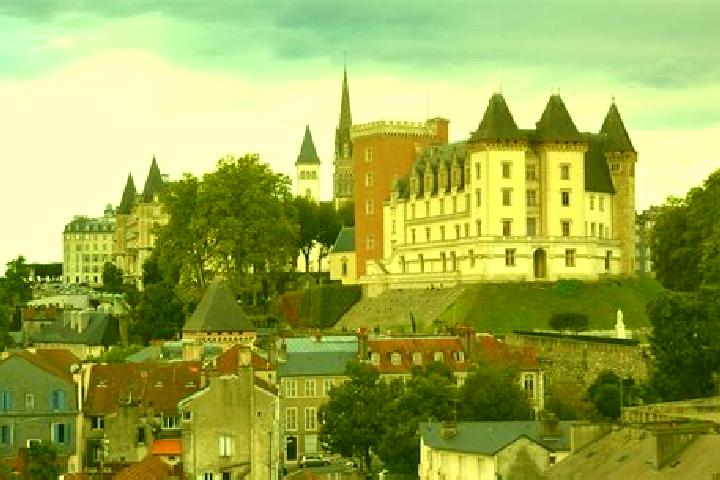 Escorts Montardon, France — Local Companions