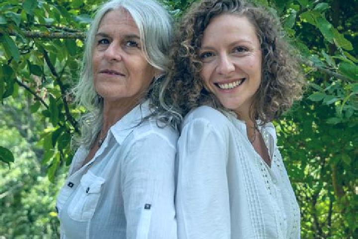 Escorts Montazels, France — Local Companions