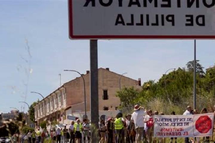 Escorts Montemayor de Pililla, Spain — Local Companions