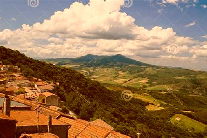 Escorts Monteverde, Italy — Local Companions