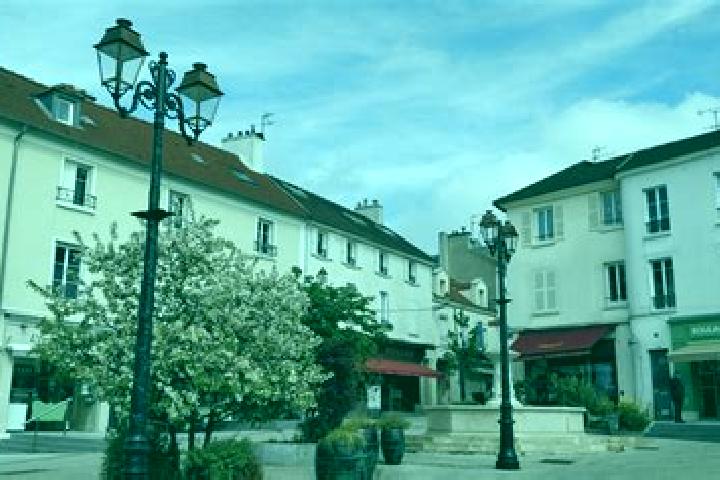 Escorts Montmorency, France — Local Companions