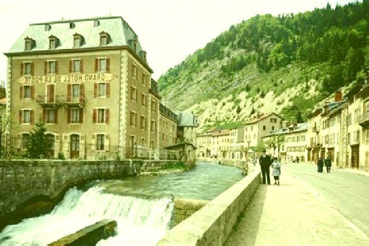 Escorts Morez, France — Local Companions