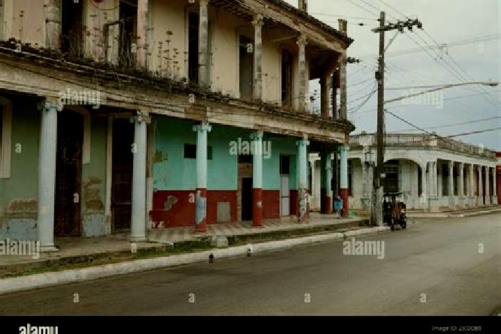 Escorts Moron, Cuba — Local Companions