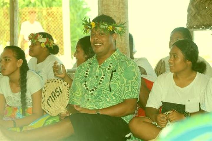 Escorts Motufoua School, Tuvalu — Local Companions