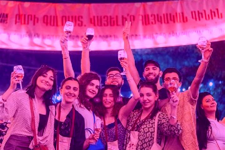 Escorts Mrgashat, Armenia — Local Companions
