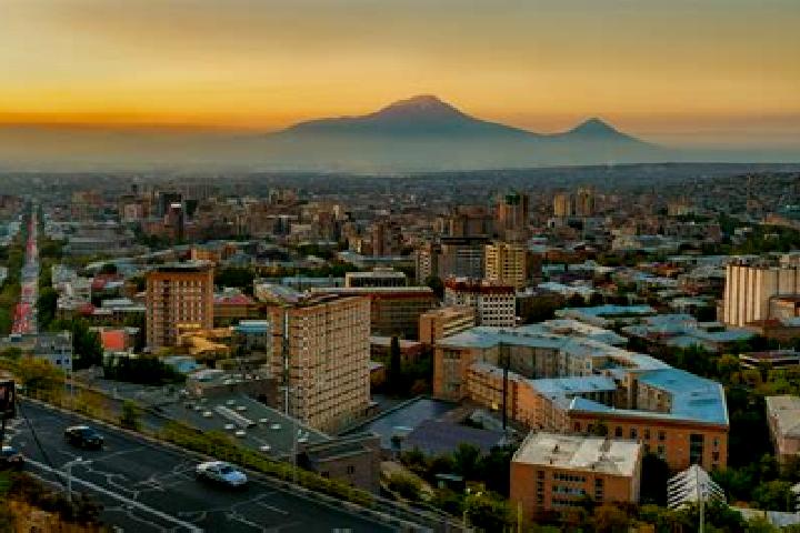 Escorts Mrgavet, Armenia — Local Companions