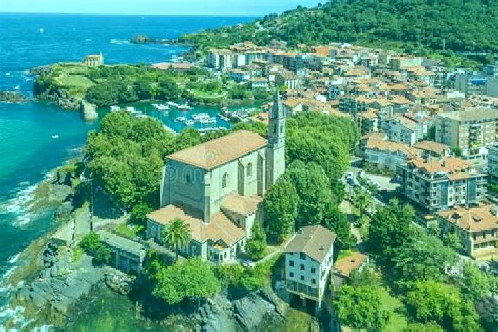 Escorts Mundaka, Spain — Local Companions