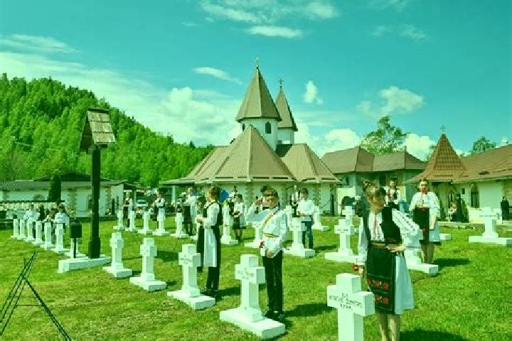 Escorts Muntele Rece, Romania — Local Companions