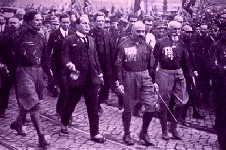 Escorts Mussolini, Italy — Local Companions