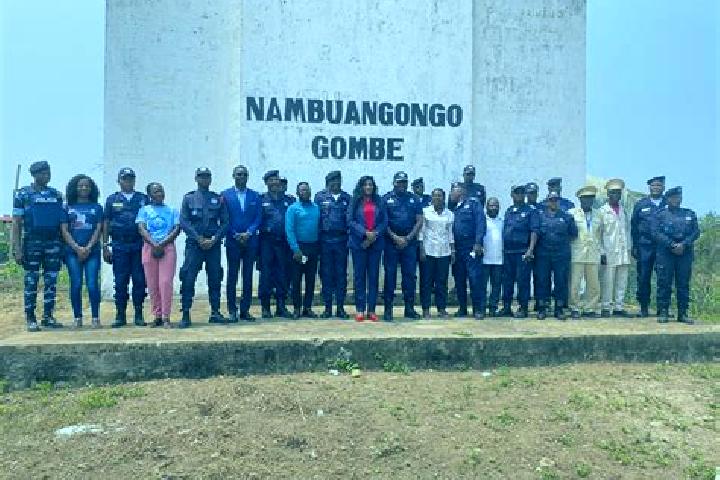 Escorts Muxaluando, Angola — Local Companions