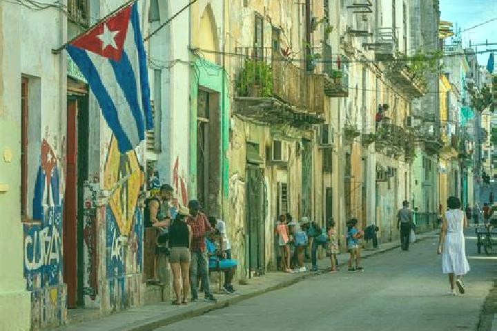 Escorts Najasa, Cuba — Local Companions