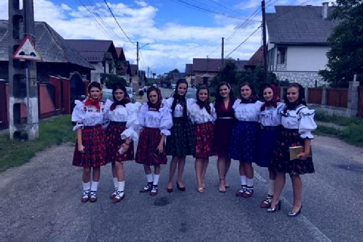 Escorts Nanesti, Romania — Local Companions
