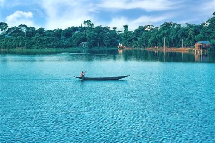 Escorts Natona, Bangladesh — Local Companions