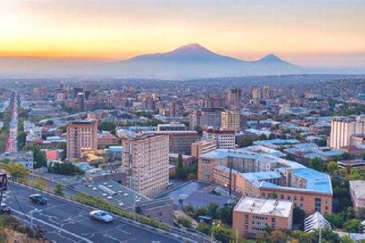 Escorts Navur, Armenia — Local Companions
