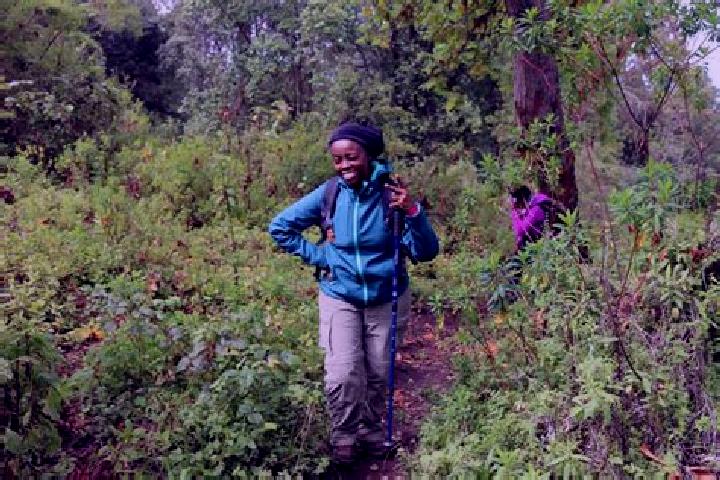 Escorts Ndunyu Njeru, Kenya — Local Companions