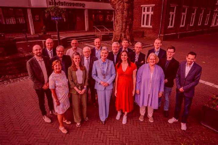 Escorts Neerbeek, Netherlands — Local Companions