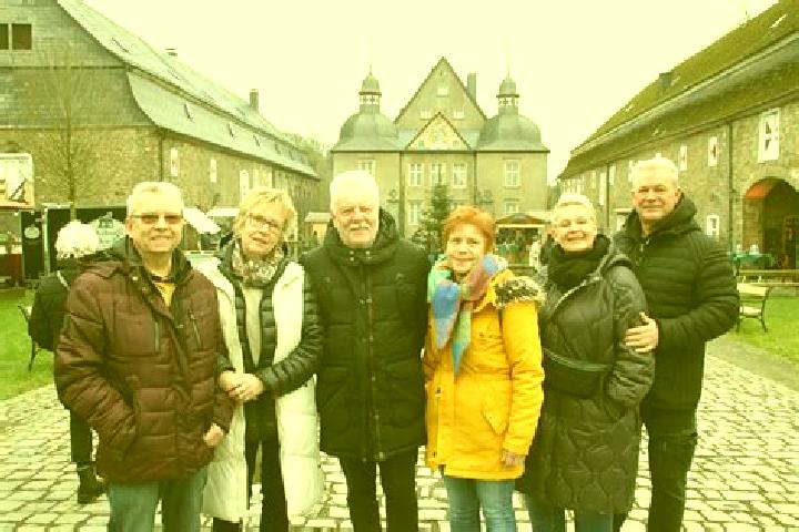 Escorts Neuhof an der Zenn, Germany — Local Companions