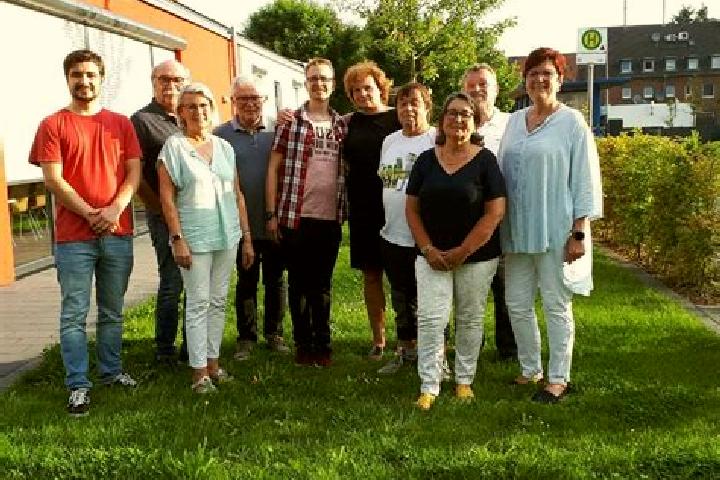 Escorts Neukirchen-Vluyn, Germany — Local Companions